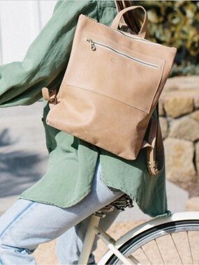 Parker Clay Miramar Leather Backpack - Sand